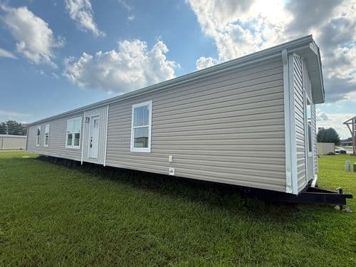 2024 NORRIS 3-Bedroom Manufactured Home — Blue Ridge, GA in Blue Ridge, GA