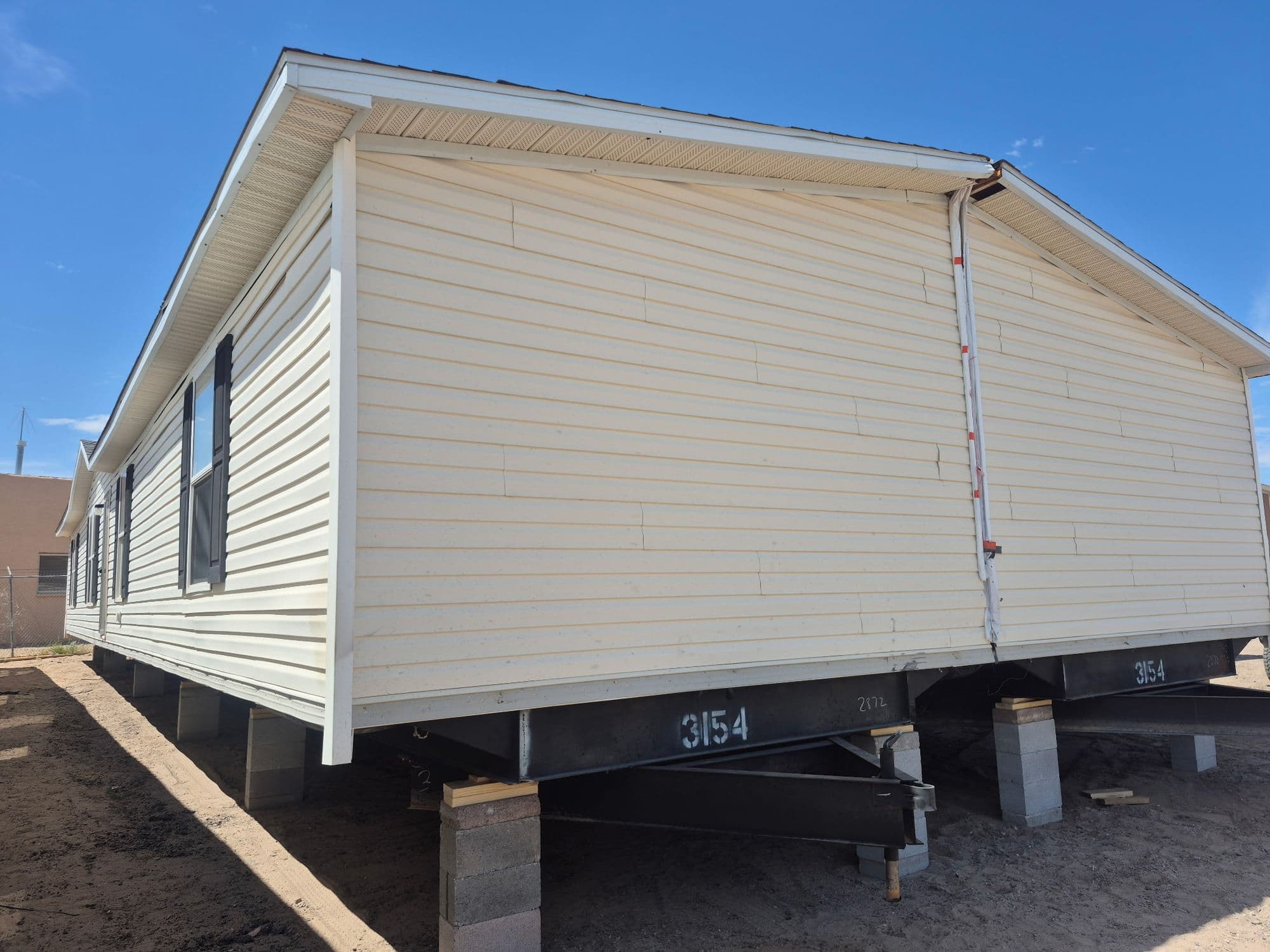 2015 CLAYTON 4-Bedroom Manufactured Home — Albuquerque, NM in Albuquerque, NM
