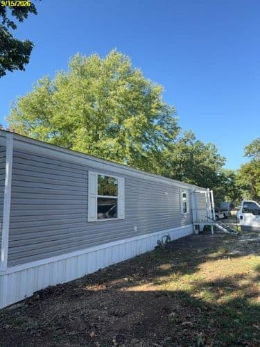 2024 CLAYTON 2-Bedroom Manufactured Home — Joplin, MO in Joplin, MO