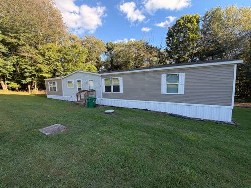 2018 CLAYTON 4-Bedroom Manufactured Home — Shickshinny, PA in Shickshinny, PA